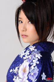 [RQ-STAR] NO.00068 Hitomi Furuzaki si congratula con il Kimono di Capodanno - Serie Kimono di Felice Anno Nuovo