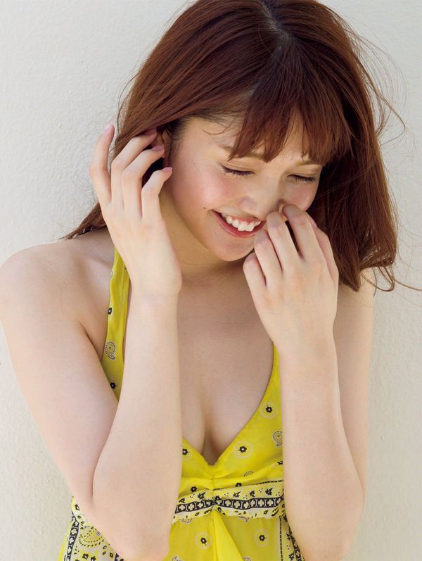 [VIERNES] Nanaka Matsukawa << Modelo popular y traje de baño tienen una cita increíble con un atractivo sexual de 20 años (con video) >> Foto