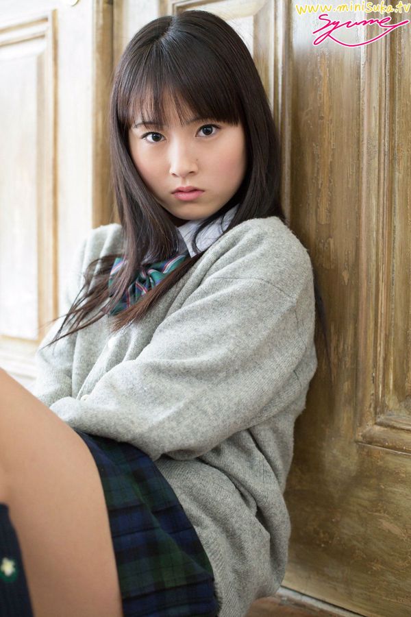 Yume Shinjo, estudiante de secundaria en servicio activo [Minisuka.tv]