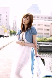 La modella taiwanese Winnie Koyuki 《Apertura comodel》