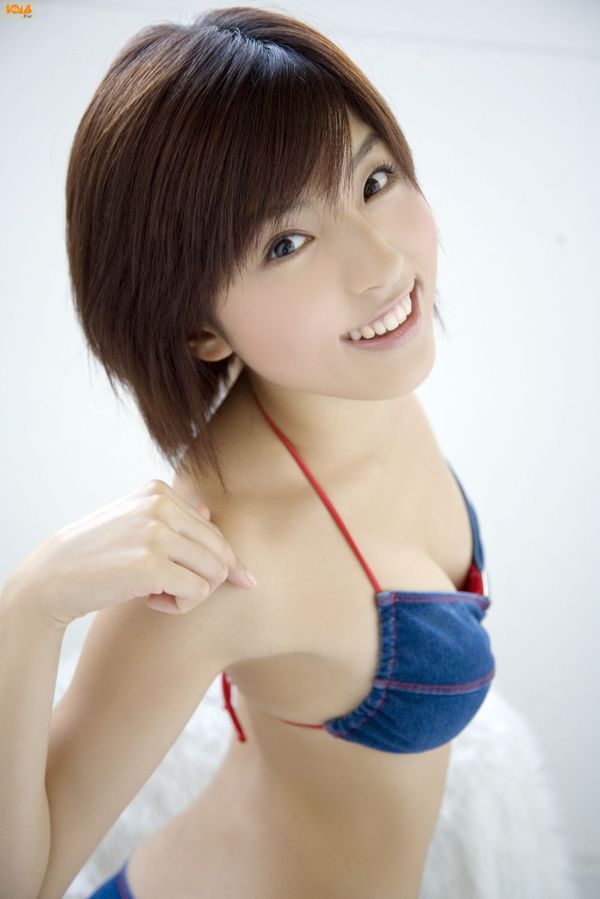 [Bomb.TV] Numéro de février 2007 Erina Matsui Erina Matsui