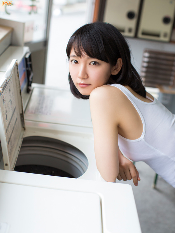 Riho Yoshioka << Your and My Date Plan >> [Bomb.TV] June 2015 Issue