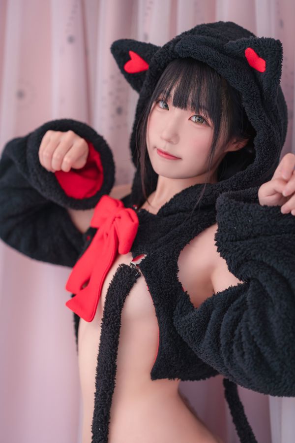 [Foto de COSER de una celebridad de Internet] Blogger de anime Mime Mimei - gato negro～Mimi～