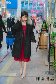 [袜涩] VOL.057 暖暖 红色长裙
