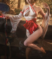[Net Red COSER Photo] La blogueuse anime A Bao est aussi une fille lapin - Hot Spring Miko