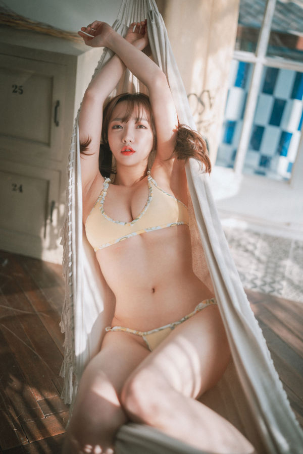 [DJAWA] Yeeun - Bikini Vacation #1