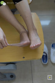 [Camellia Photography LSS] NO.004 Classroom short silk bare feet