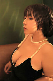 [Foto COSER celebrità di Internet] Blogger di anime Mu Ling Mu0 - Fionda nera in stile Hong Kong