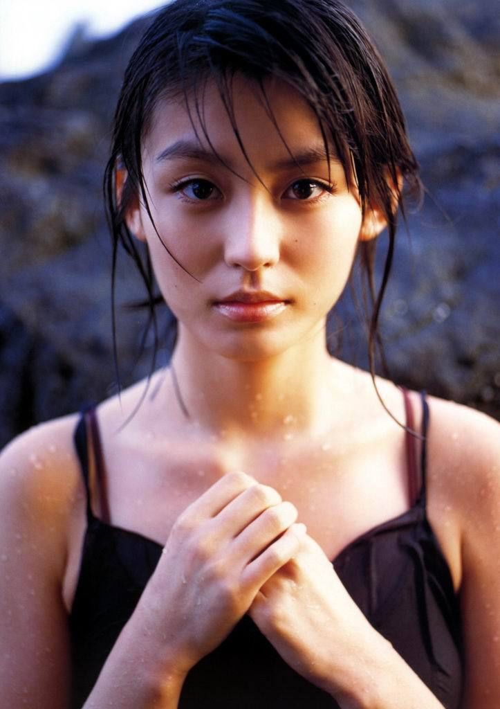 Yuika Motokariya Pagina 28 No.d9a92f