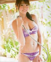 [Bomb Magazine] 2012 No.03 AKB48 (Team4) NMB48 Atsuko Maeda Mayu Watanabe SUPER ☆ GiRLS Satomi Ishihara Ayame Goriki Ai Shinozaki Photographie