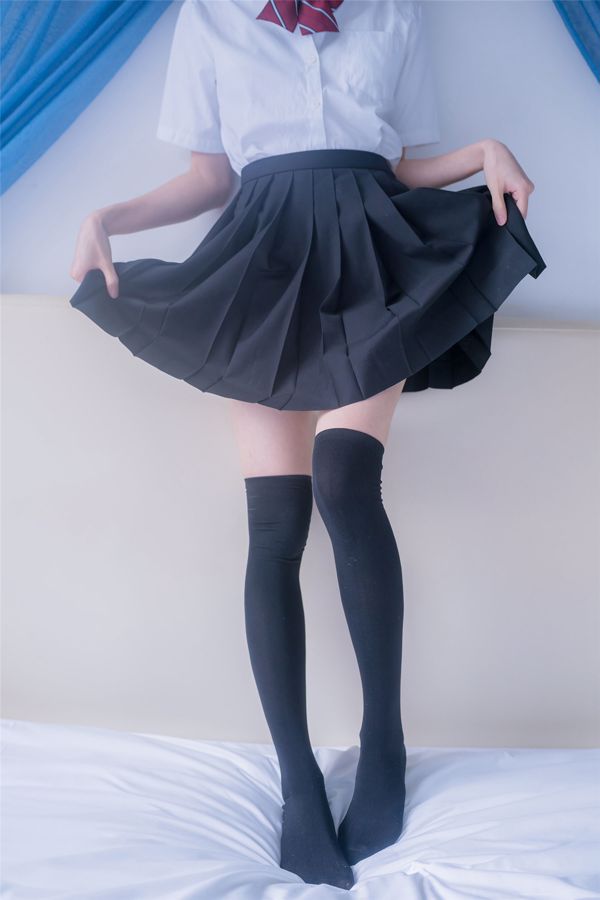 [Wind Field] NO.148 JK black silk skirt is a bit short