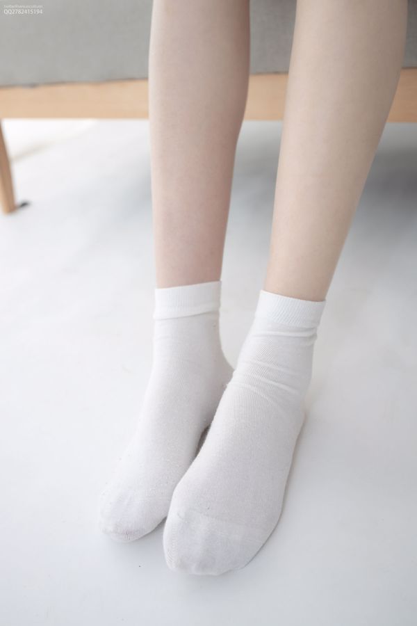 Aika "Calcetines cortos de algodón" [Sen Luo Foundation] JKFUN-040