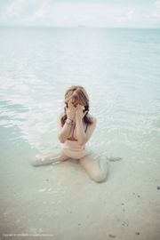 Yoo Yee "Chica en el mar" [BoLoli Club BoLoli] BOL.126