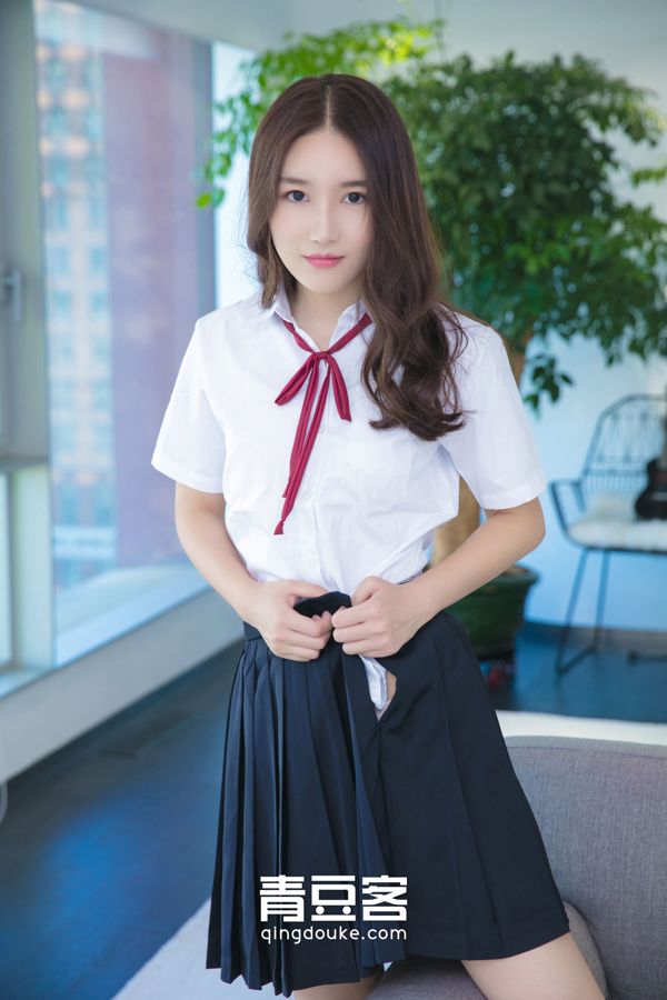 Dulce hermana Wei Twistuo "El retrato del uniforme escolar es tímido y explícito" [Cliente de Aozu QingDouKe]