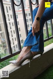 La Ma Jun Jun "La Ma's Bell-shaped Pants Short Silk" [异 思 趣向 IESS] 丝 享 家 236