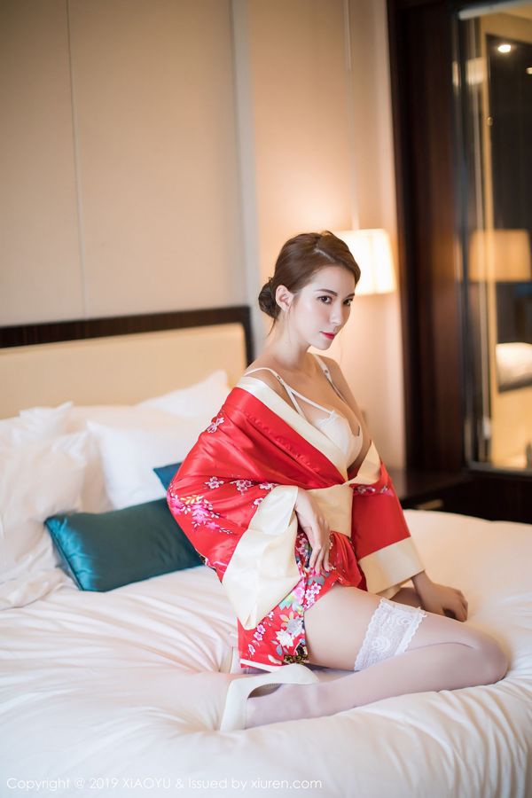 Lleve a Chen Liangling "Kimono sexy + Encaje privado de piernas hermosas" [XiaohuajieXIAOYU] Vol.014