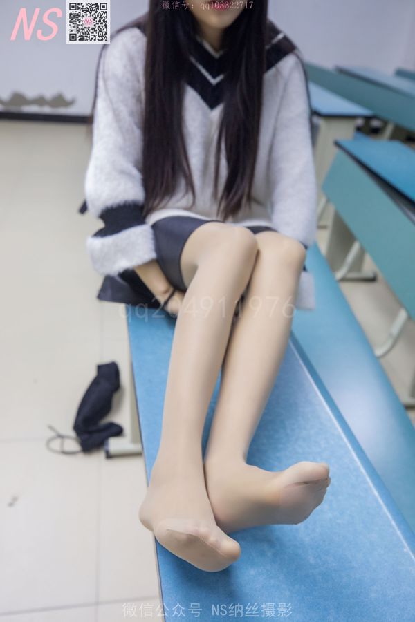 Yu Jia "The Study of Stockings" [Nasi Photography]