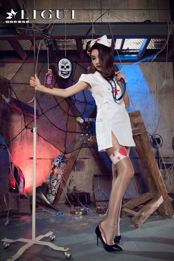 Modelo de pierna Xiao Xiao "Enfermera atada" [Ligui Ligui] Hermosas piernas y pies de seda