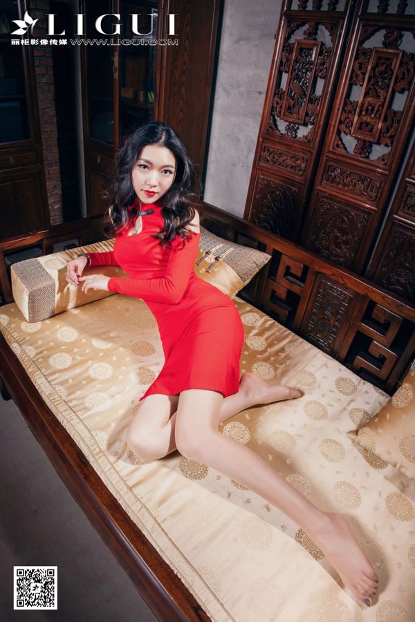 Model Wenxin "Classical Red Cheongsam" [Li Cabinet] Stockings and Feet