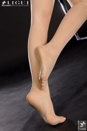 Modello Sophie "La tentazione della bellezza dei colletti bianchi" [Ligui LiGui] Foto di belle gambe e piedi di giada