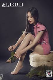 Sorvete de modelo de pés "Duanxiang Cheongsam Silk Foot" [丽 柜 LIGUI] Internet Beauty