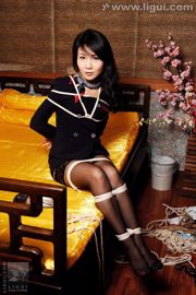 Model LISA "Dyrektor wydziału dydaktycznego dojrzałego uniwersytetu bawi się również Meishu" [丽 柜 美 ​​束 LiGui] Silk Foot Photo Picture
