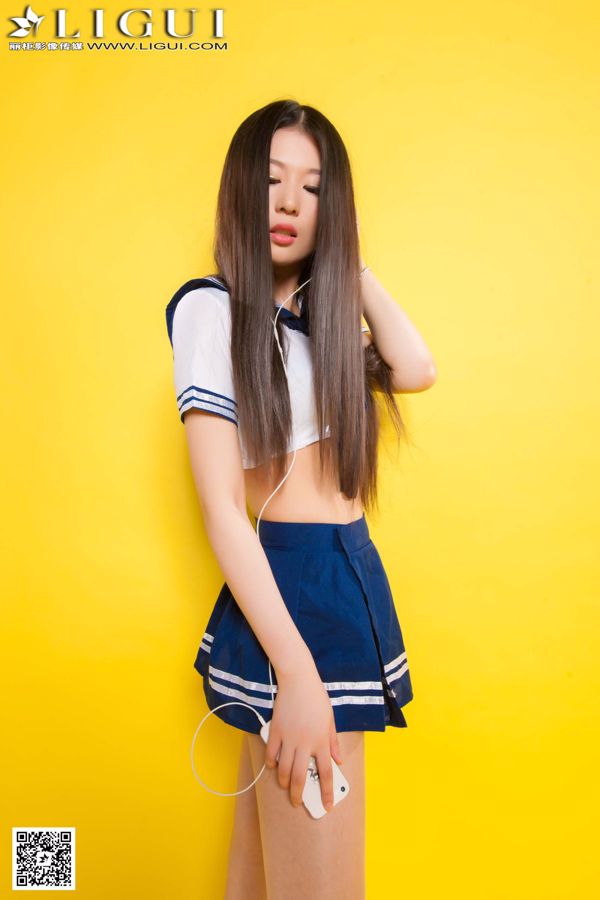 [丽柜LiGui] Model Jiayi's "Long Haired Sailor Suit Beauty with Silky Feet" Beautiful Legs and Jade Foot Photo Picture