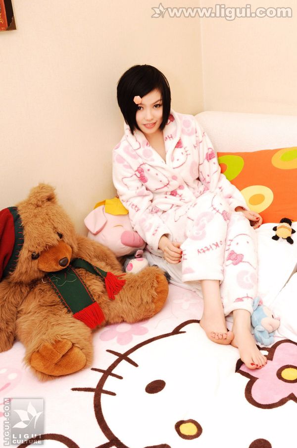 Model "Cute Pajama Foot Show" [Ligui LiGui] Stockings Foot Photo Picture