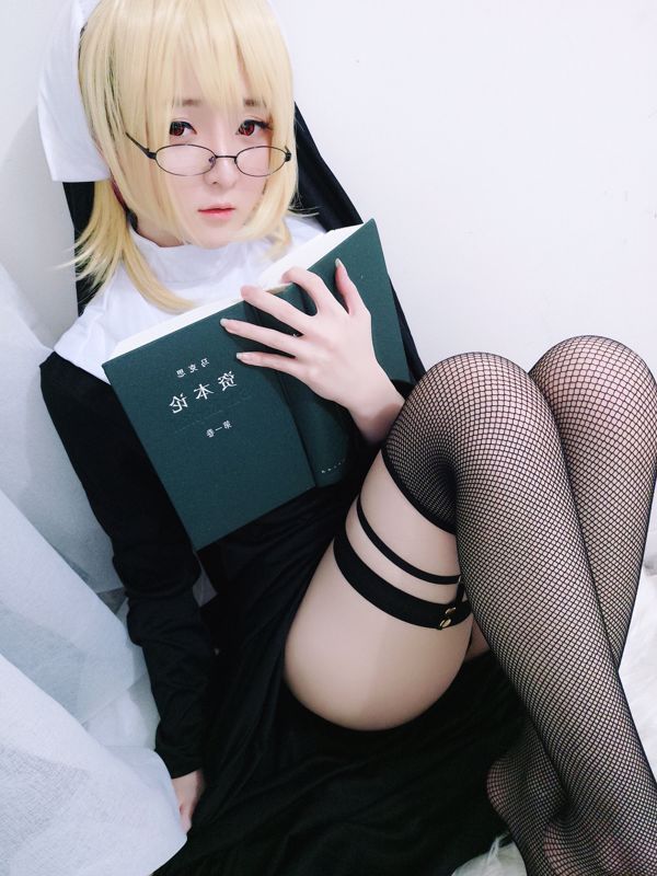 Ichiko Osamu 《Biarawati Kecil 姐姐 (Hitam)》 [Kecantikan COSPLAY]