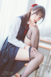 [Internet celebrity COSER photo] Weibo girl Zhishuangyue shimo - the temptation of JK school uniform