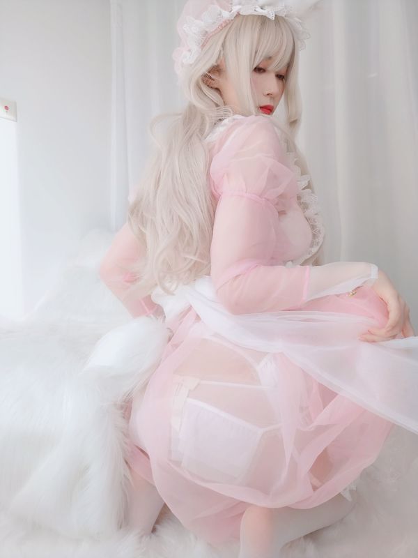 Miss Coser Silver 81 "Maid Bunny"