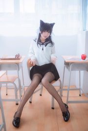 Populaire schoonheid Coser Kurokawa "Mastiff Uniform"