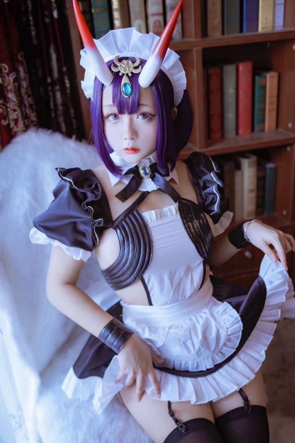 Coser Hinai, The Maid of Wine Swallow