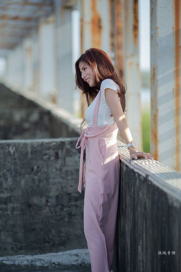 [Taiwan Zhengmei] Fang Weizhen "Suspenders + School Uniform Series"