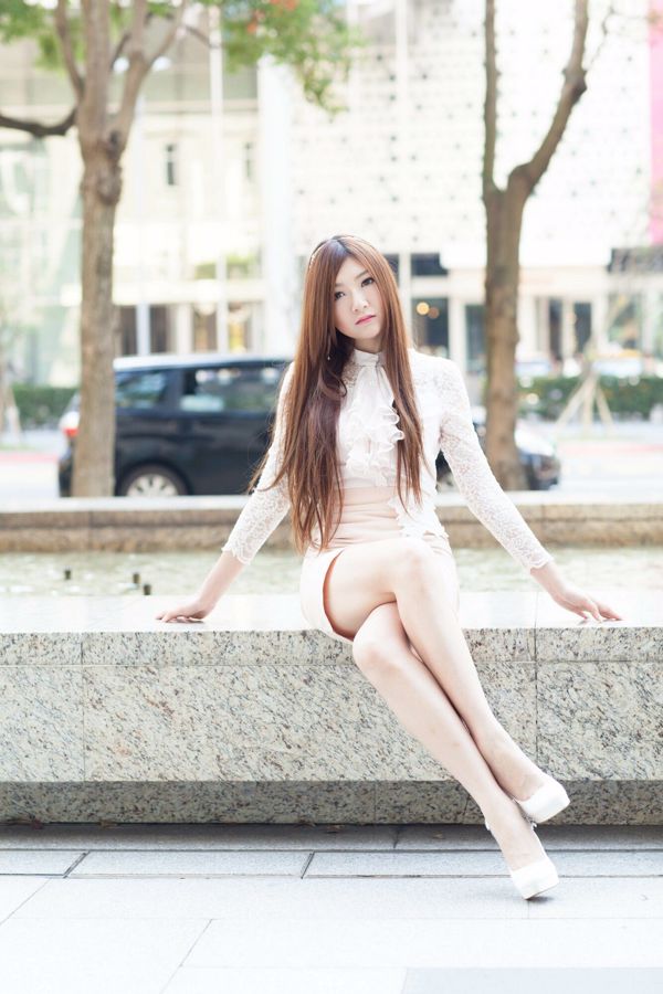 [Taiwan Zhengmei] Michelle Xiaoyu "Xinyi District Street Style Lace + Hip Skirt"