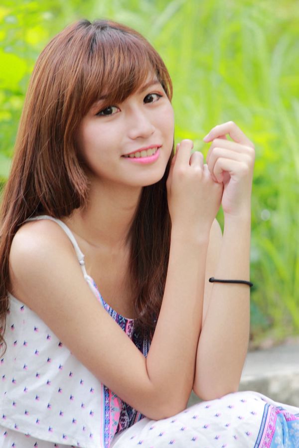 Chica de uniforme Lin Wendy [chica taiwanesa]