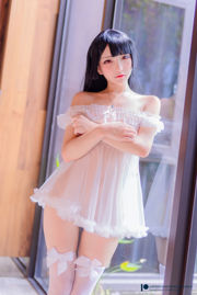 [Foto cosplay] Xiao Ding "Fantasy Factory" - 2019.11 Calze a rete in tulle bianco e nero