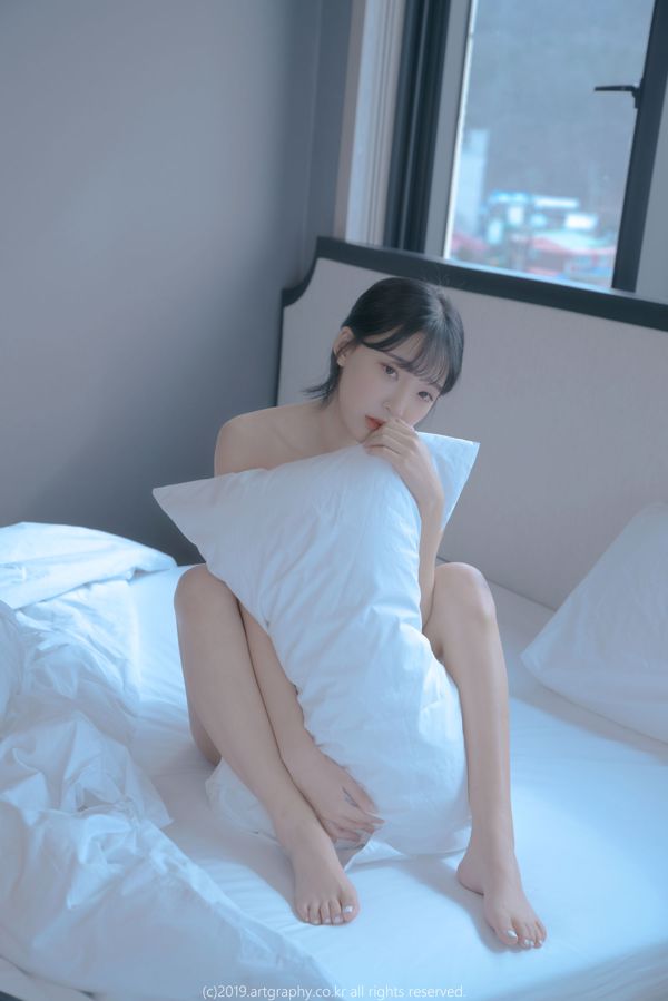 El aturdidor coreano Jiang Inqing "Chaleco sexy + entrenamiento apasionado" [ARTGRAVIA]
