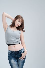 [韩国女神] 李恩慧《紧身牛仔裤》2 写真图片