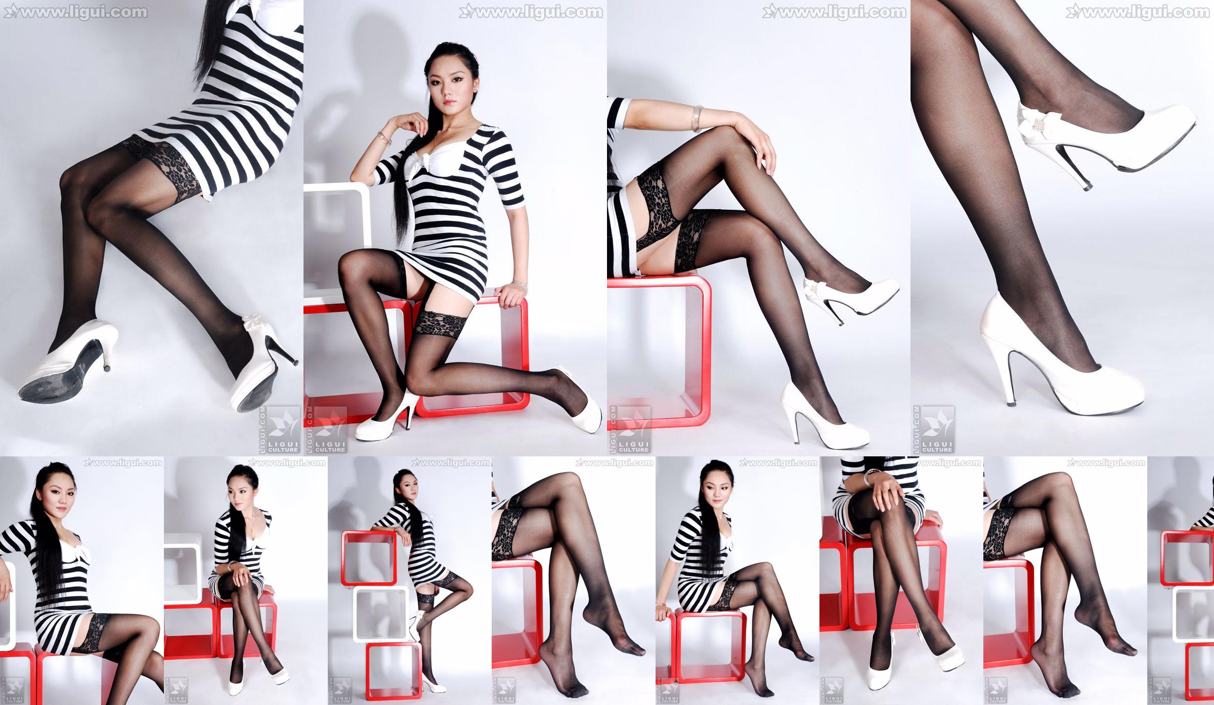 Modelo Yang Zi "El encanto de las medias en la sencilla decoración del hogar" [丽 柜 LiGui] Foto de hermosas piernas y pies de jade No.0da2de Página 6